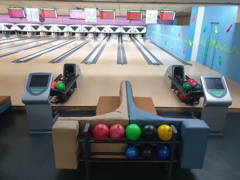 Kokos Bowling Centre Brakpan 8